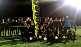 Huur jouw voetbaltennismateriaal en heb een topactiviteit met het hele team!