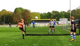 Voetbaltennis clinc verzorgt door Voetbaltennis Masters - in Groningen en omstreken